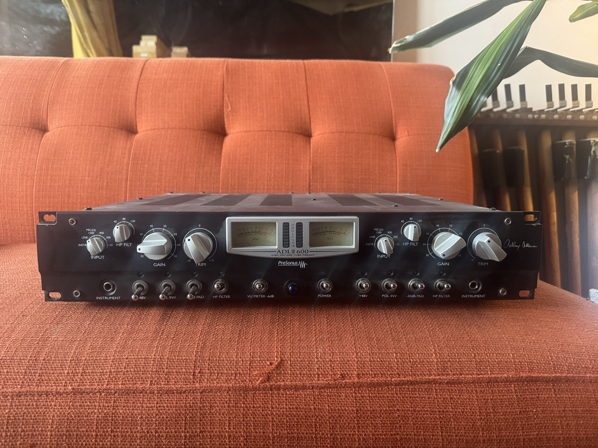 Anthony DeMaria Labs 600 2-channel Tube preamp (Presonus)