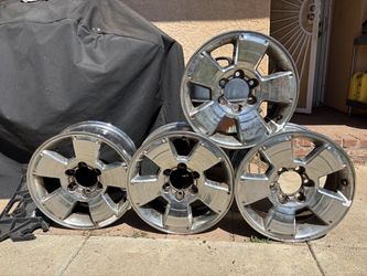 Chrome toyota 17x7.5 factor 5 spoke wheels