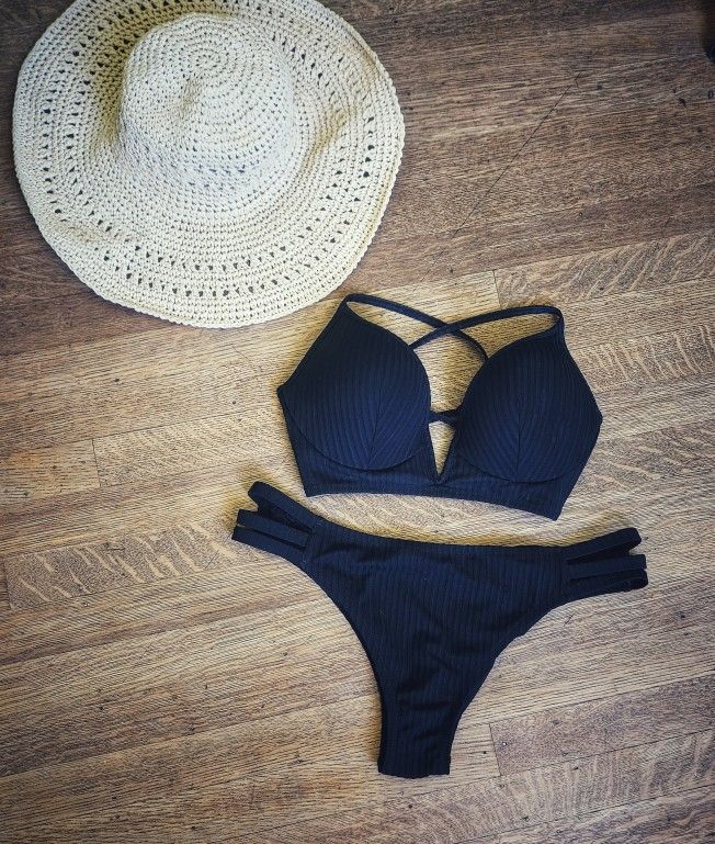 Shade & Shore Black Bikini Swim Set