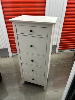 IKEA Hemnes 5-Drawer Chest