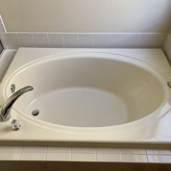 Tub Jacuzzi 
