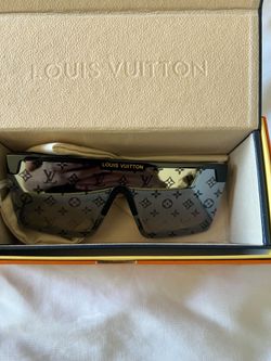 LV shades