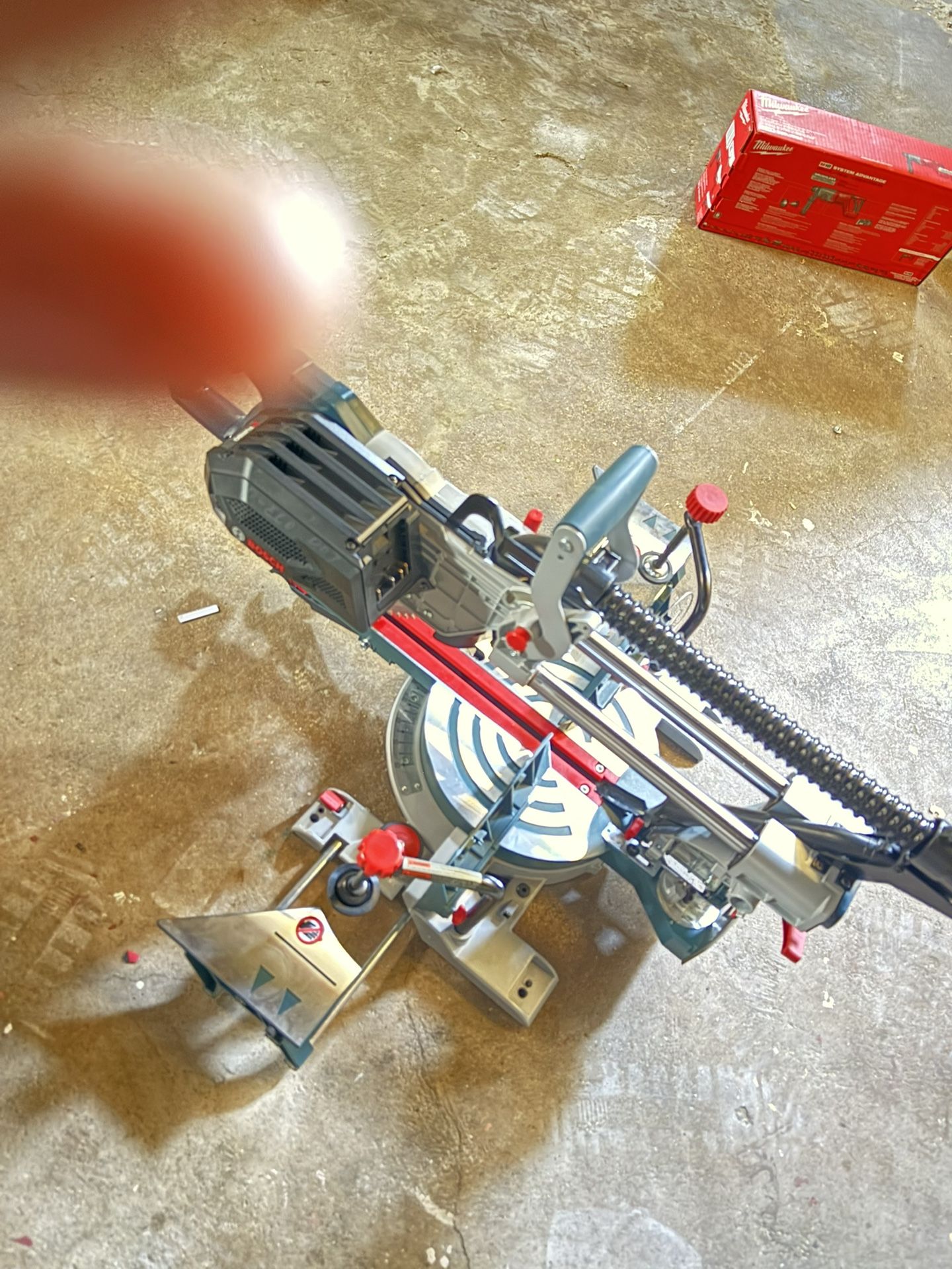 Mitter Saw Bosch
