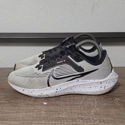 Nike Air Zoom Pegasus 40 Women's Running Shoes Size 7.5