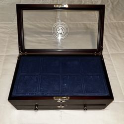 Danbury Mint Morgan Silver Dollar Collection Chest 