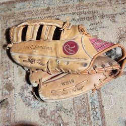 Baseball Glove 