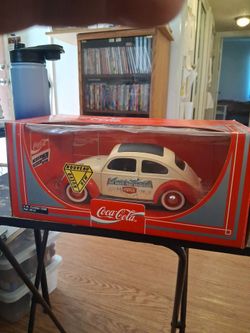 Vw 66 coca cola design limited edition the pause that refreshes 1/18 scale