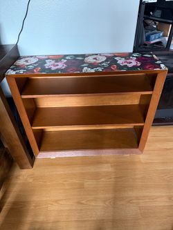 Bookshelf