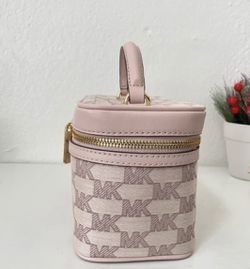 Pink Purse / Crossbody Bag for Sale in Los Angeles, CA - OfferUp