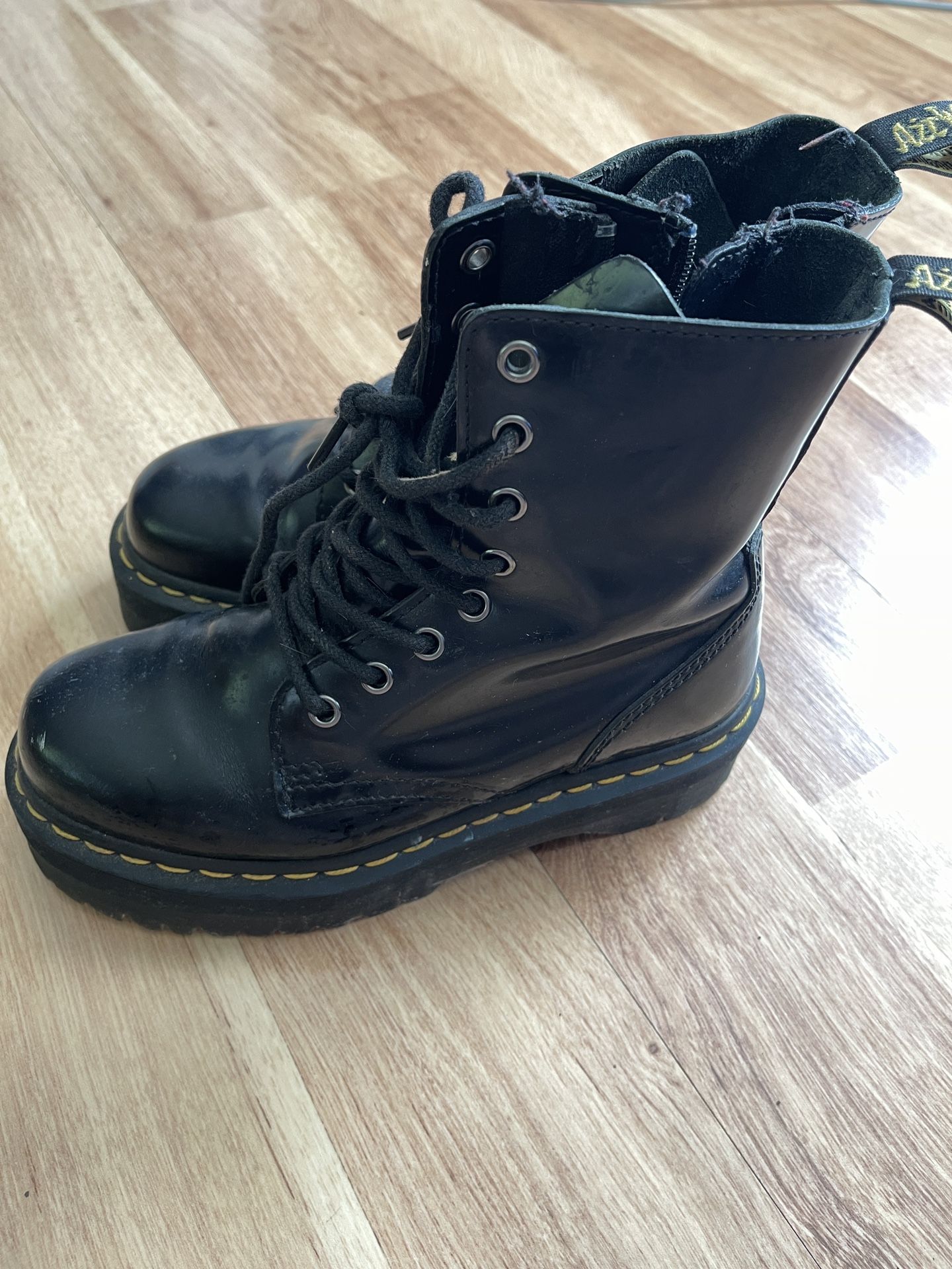Dr Marten Platform Boots