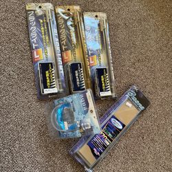 Black light x 3, Rearview mirror, and Cup holder. 