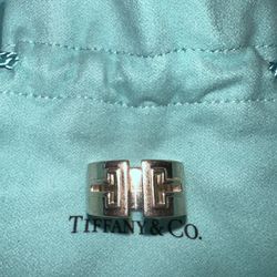 Authentic Tiffany & Co. Tiffany T Cutout Wide Ring Sterling silver Sz 5