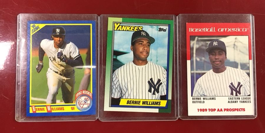 Set of NY Yankee great Bernie Williams baseball cards!