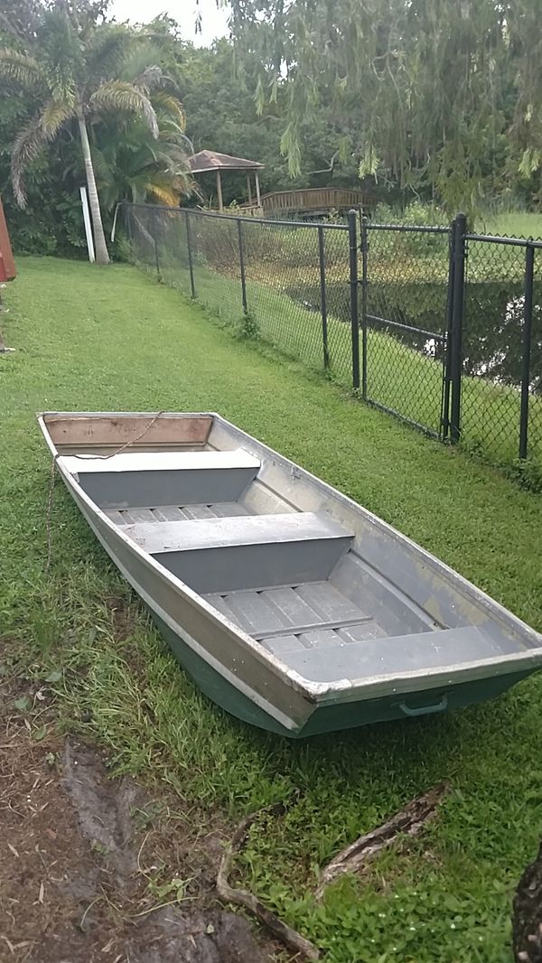 12 foot flat bottom boat