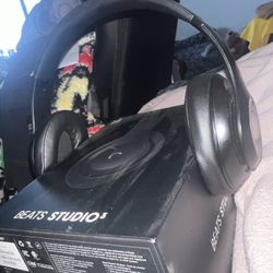 Beats Studio 3