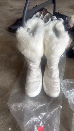 Coach boots