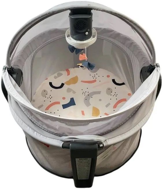 Baby Projection Dome Bassinet