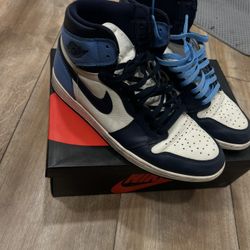 Jordan 1 UNC
