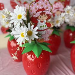 Strawberry Shortcake Centerpieces