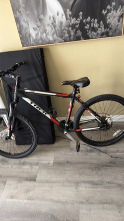 Trek bike