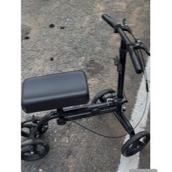 Knee Walker