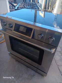 Thor 36 Range Electric Works Perfect In Good Condition. Free Delivery To The Garage.