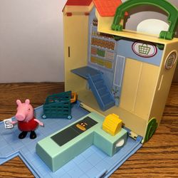 Peppa Pig Little Grocery Store Playset