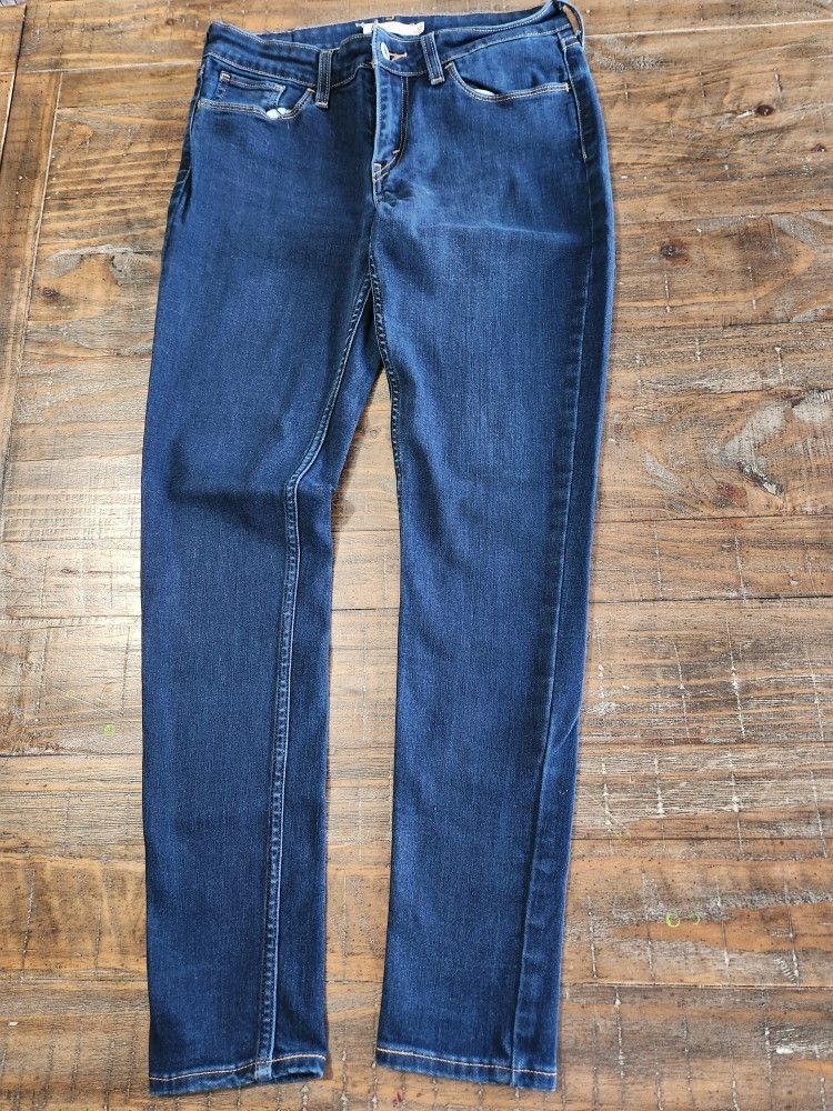 Womens Jean's Size 10 Levis