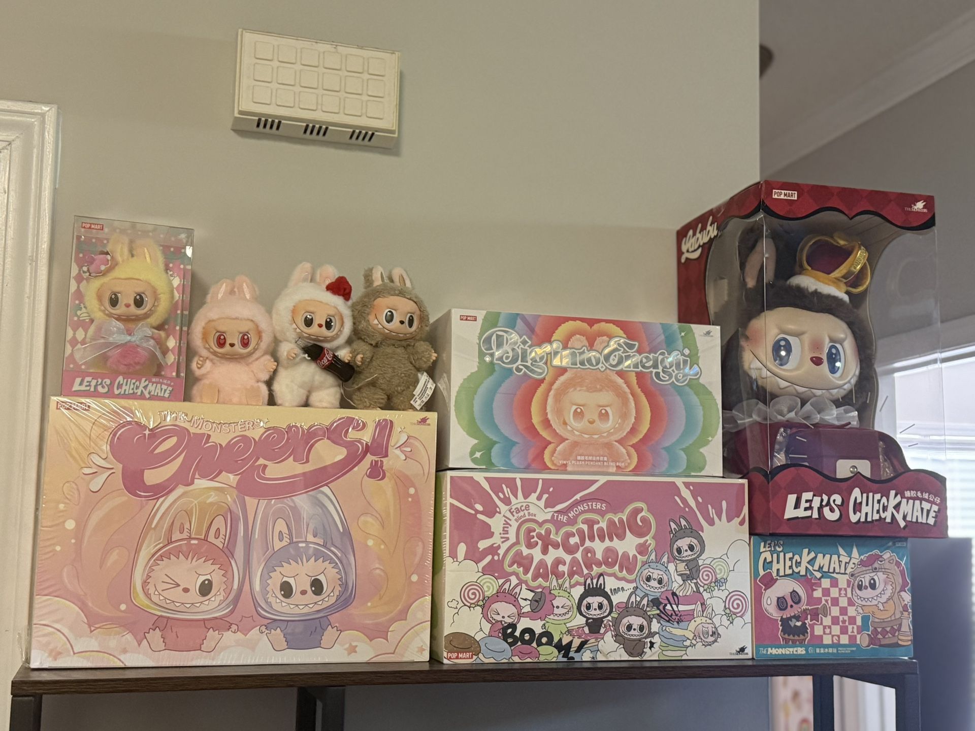 Pop Mart Labubus 
