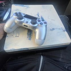Ps4 For Sale Comes With Different Controller 