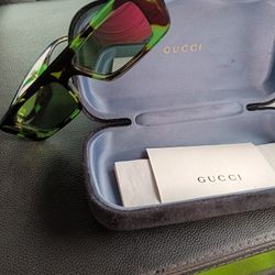 Gucci Sunglasses 