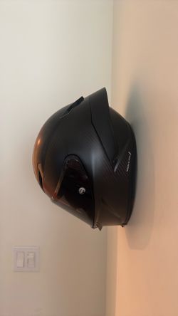 AGV PISTA GP RR MATTE CARBON SZ MEDIUM