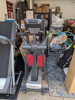 Reebok 710 powerstride elliptical
