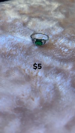 Emerald ring