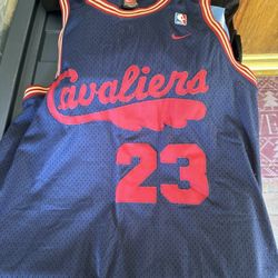 Retro LeBron James Cavs Jersey