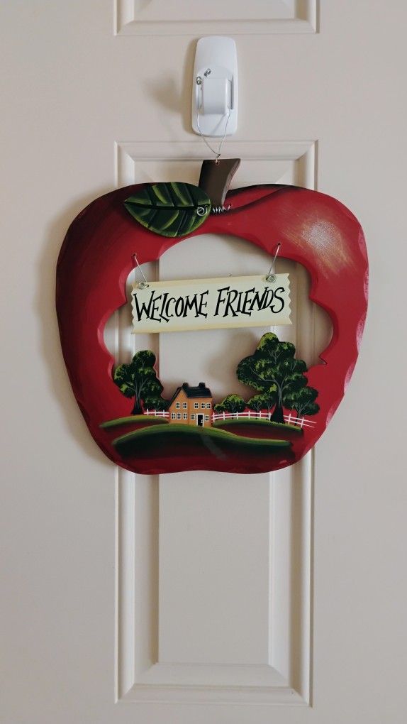 "Welcome Friends" sign art