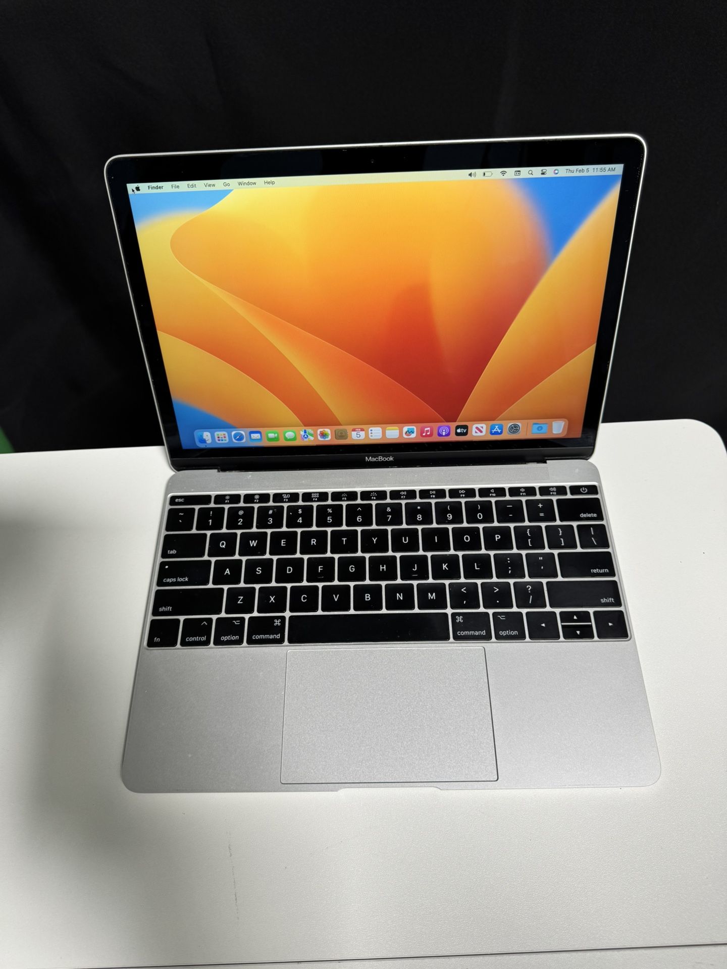 MacBook 512GB Core i7 16GB Ram | Work - School