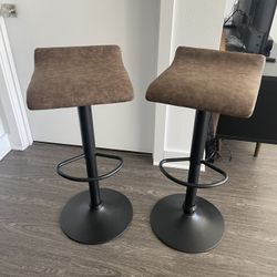 (2) Two Barstools