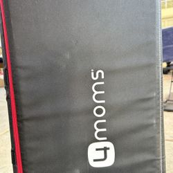 4moms breeze plus playard (pack N Play)| Easy, One-Handed Setup with Removable Bassinet & Changer