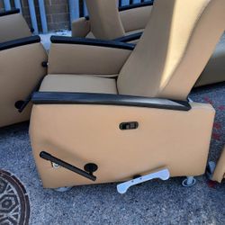 Reclining Medical Chairs