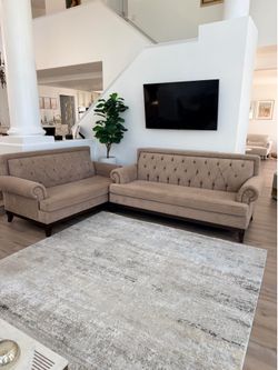 ✨ Luxury Designer Sofa Set – Like New