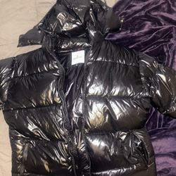 MONCLER puffer jacket XL