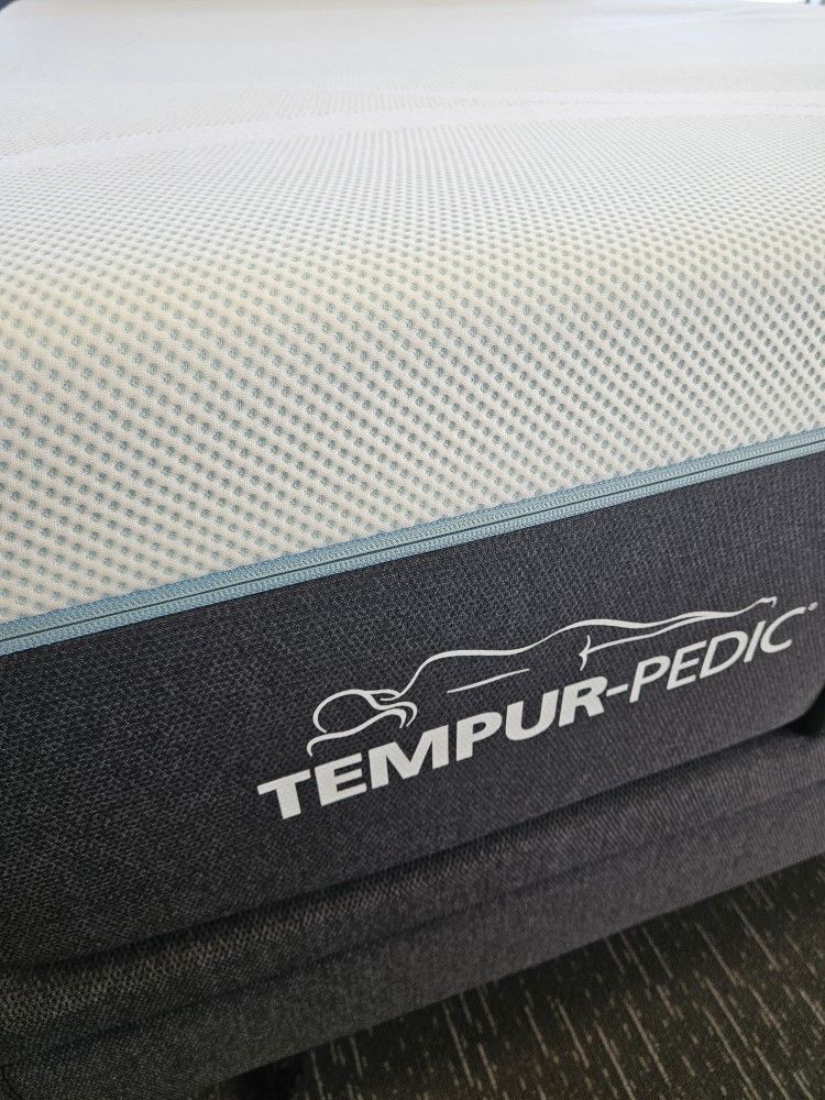 Tempur-Pedic Probreeze Hybrid 45% Off!!!