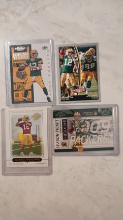 Vintage Football Cards: Aaron Rodgers