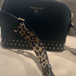 Michael Kors Crossbody Small Purse