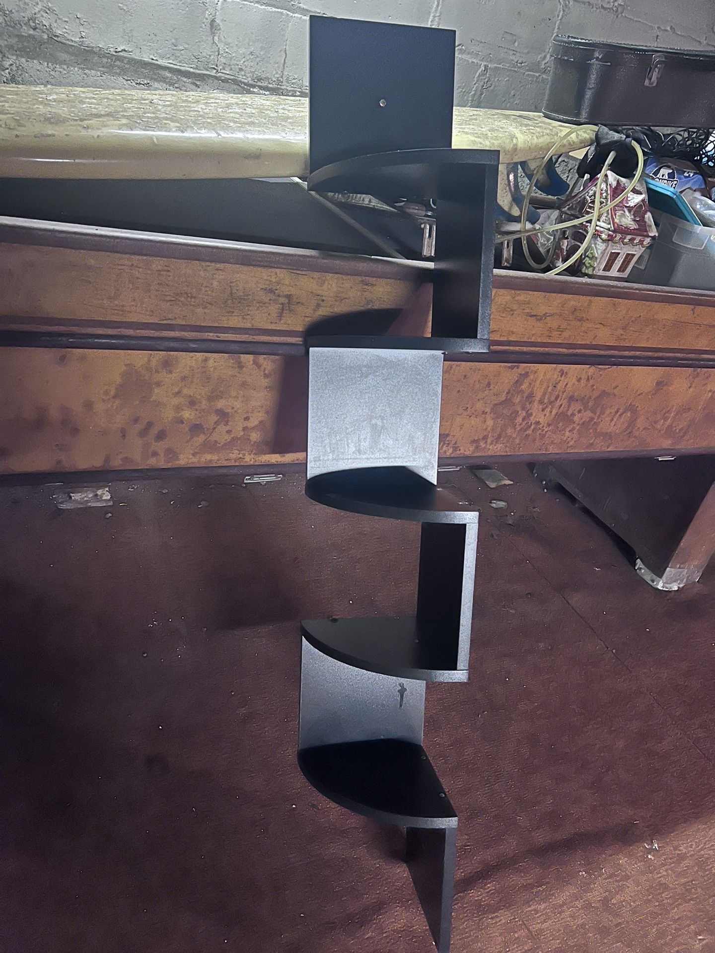 Corner Hanging Shelves