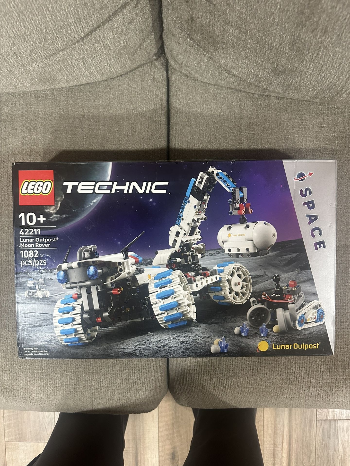 LEGO Technic Lunar Moon Rover 