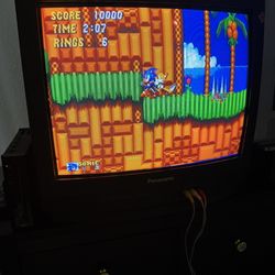 CRT Panasonic 20 Inch, Perfect For Gaming Or VHS