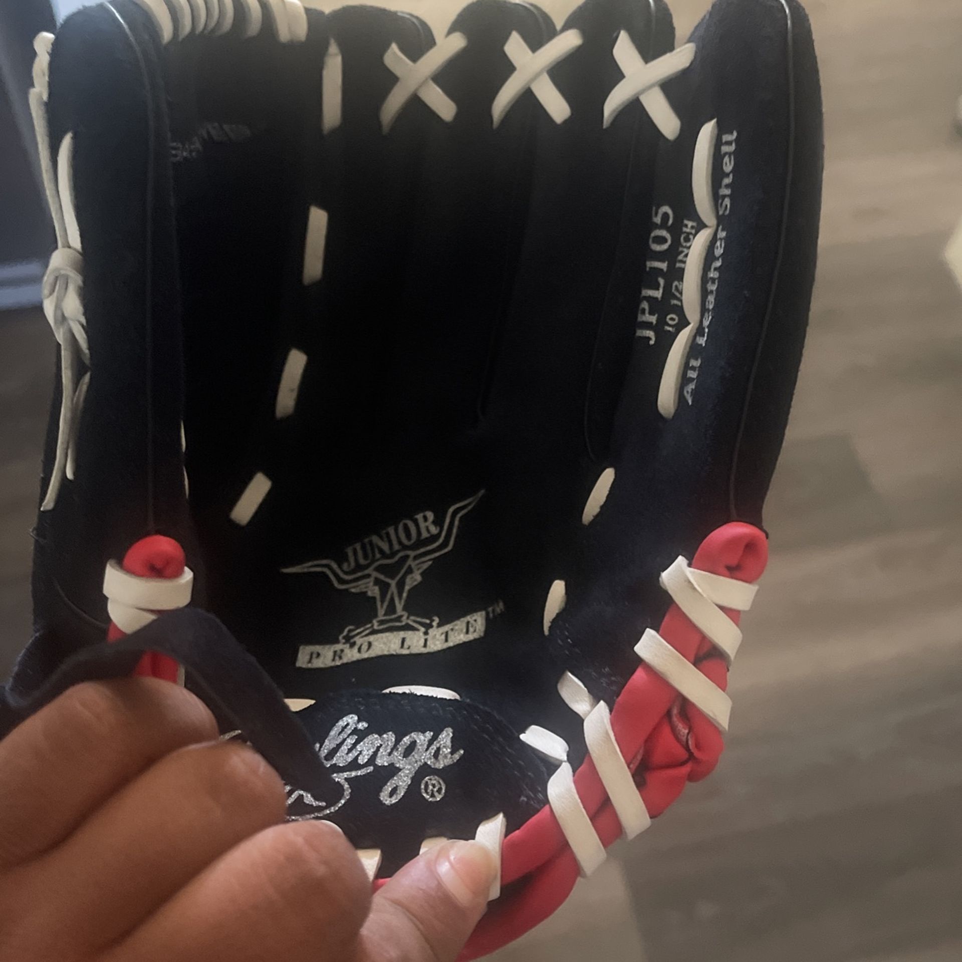 Rawlings Baseball Glove