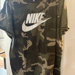 Men’s Short Sleeve Camouflage Nike T- Shirt 